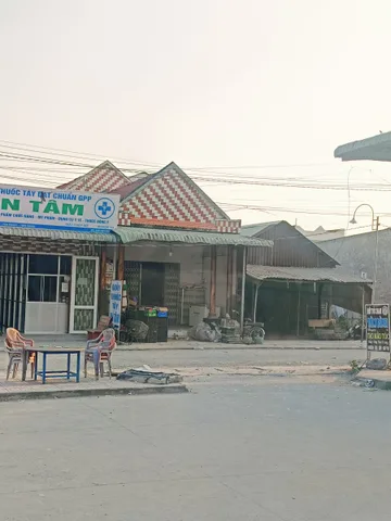 Nhà mặt tiền chợ Thạnh Tân phù hợp để đầu tư kinh doanh , mở cửa hàng buôn bán