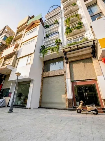 Siêu phẩm mặt phố Nguyễn Xiển 💥 Phố sầm uất kinh doanh, vỉa hè 10m – Tòa nhà văn phòng 8 tầng mới đẹp vạn người mê