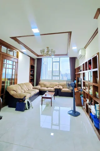 💥🎯🌏 Chỉ 8.4 tỷ.CĂN GÓC chung cư Nguyễn Trãi 120m2 ,3 ngủ – 3 THOÁNG, FULL NỘI THẤT – VIEW HỒ HẠ  🌏🏞️