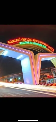 Bán đất 303.9m² có sẵn 301.2m² thổ cư ngang 21m giá 7.5 tỷ tại Đường Quốc Lộ 1A gần vòng xoay Trường An , Phường Tân Ngãi, tỉnh Vĩnh Long