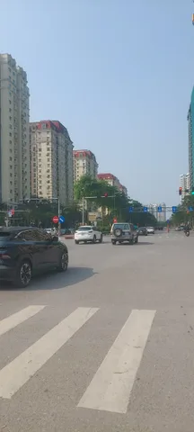 Bán nhà 111.4m² có sẵn 80m² thổ cư ngang 10m giá 50 tỷ tại Đường Hoàng Cầu Phường Ô Chợ Dừa