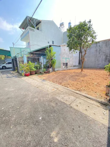 Bán đất 106m² có sẵn 60m² thổ cư ngang 7m giá 1.8 tỷ tại Phường Chánh Hiệp