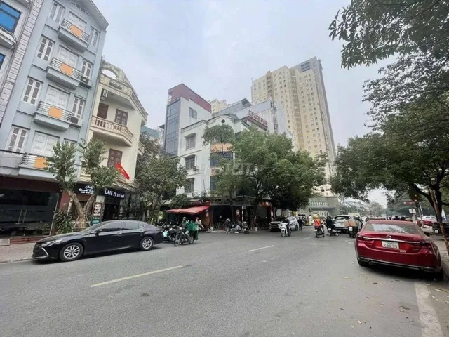 BÁN NHÀ MẶT PHỐ TÚ MỠ. CẦU GIẤY. 8 TẦNG. THANG MÁY. THÔNG SÀN.
