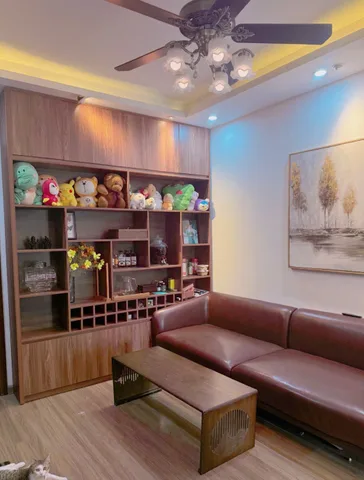 Căn hộ tập thể Khuất Duy Tiến 💥 Tầng đẹp, lô góc thoáng sáng – 60m2 – 2PN – Tầm hơn 3 tỷ