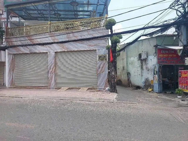 BÁN NHÀ 2 TẦNG – HẺM XE TẢI 5M THÔNG – PHẠM VĂN BẠCH THÔNG TRẦN THỊ TRỌNG – TÂN BÌNH – 5.5 TỶ