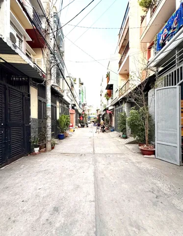 BÁ.N NHÀ M.Ã L.Ò.GẦN KH.U TÊ.N LỬ.A 83M2 Hẻm XE TẢI NHỈNH 5T.Ỷ