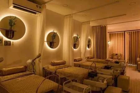 ☢️Sang tiệm spa dưỡng sinh nằm trong khu nhà phố của toà nhà Q7 SG Riverside, số 4 Đào Trí, Phú Thuận (Q.7); 0367241367