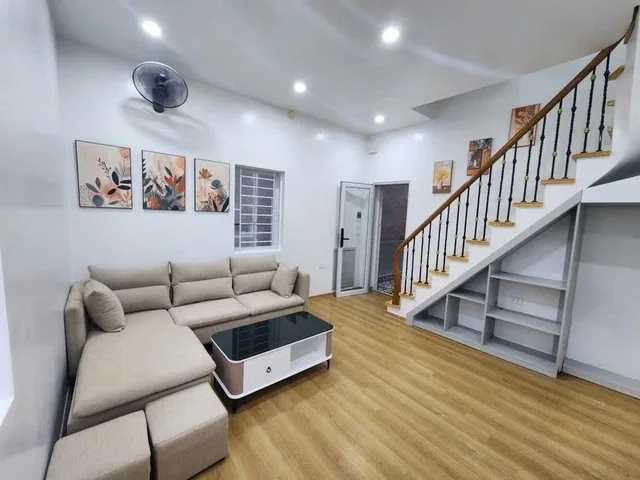 Tận hưởng không gian rộng rãi tại tập thể Ban cơ yếu chính phủ 💥 100m2 3PN 2WC, nơi an cư lý tưởng
