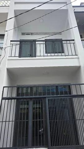 Bán nhà 2 tầng 33M² hẻm xe tải 6m ngay Bình long, Lê Thúc Hoạch, chỉ hơn 4 tỷ