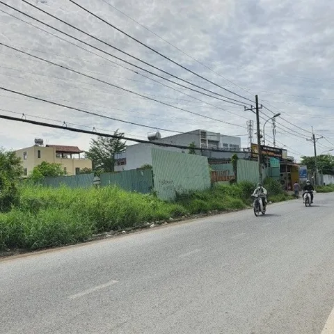 Bán đất 629.9m² có sẵn 100m² thổ cư ngang 10m giá 15 tỷ tại Xã Hồ Tràm
