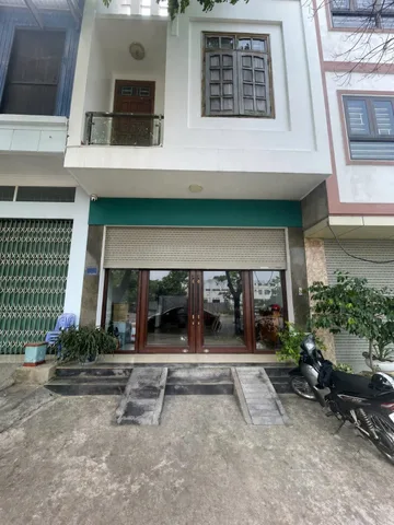 BÁN NHÀ 3 TẦNG – VỊ TRÍ ĐẸP PHỐ PHAN KẾ BÍNH, CAM ĐƯỜNG, TỈNH LÀO CAI – GIÁ TỐT CHỈ 3,9 TỶ