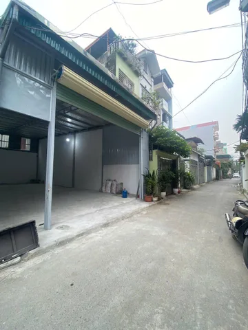 CHO THUÊ KHO LONG BIÊN – 150M² – XE TẢI VÀO TẬN NƠI