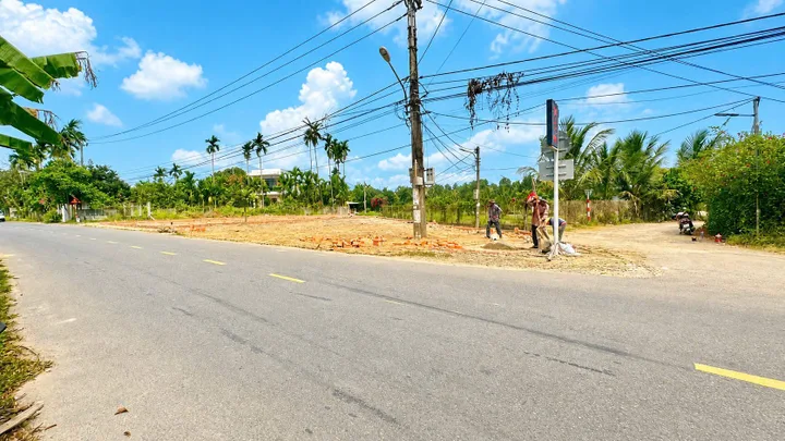 CHÀO BÁN LÔ GÓC 3 MẶT TIỀN NGANG 21M - ĐẦU TƯ HAY KINH DOANH ĐỀU SINH LỜI