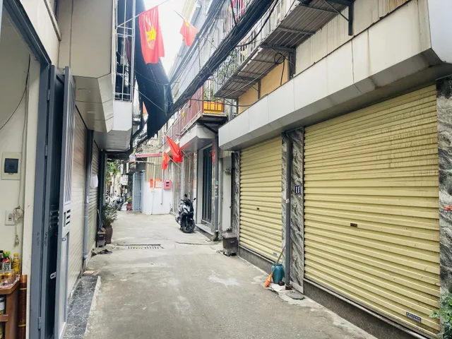 Bán nhà Đông Thiên 36m² full thổ cư ngang 3.4m giá 9.6 tỷ tại Phường Vĩnh Hưng (MUA/BÁN BĐS nhắn tin Zalo 0862299066)