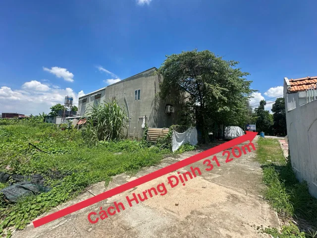 Bán đất 952m² có sẵn 300m² thổ cư ngang 24m giá 20 tỷ tại Phường Thuận An