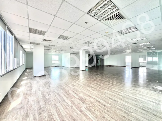 CHO THUÊ VĂN PHÒNG 240 M2 - 60 TR TUYẾN ĐƯỜNG LỚN, MIỄN PHÍ 6O CHỖ ĐỂ XE MÁY