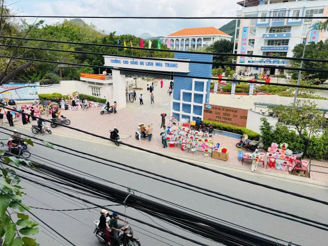 Bán nhà 100m² full thổ cư ngang 5m giá 13.9 tỷ tại Phường Bắc Nha Trang
