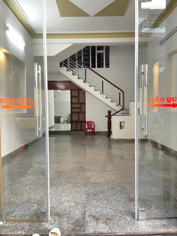 Bán gấp nhà mặt phố Ỷ Lan, 8,6 tỷ, 69,6 m2, 4PN-3WC, hướng Tây Bắc