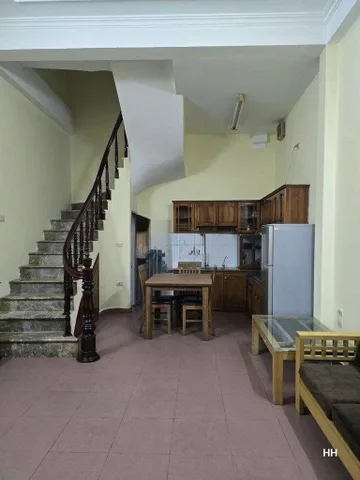 Cho Thuê Nhà Ngõ 40 Phan Đình Giót - Thanh Xuân 32M² 4 Tầng 3 Ngủ, Full Nội Thất - Giá Thuê 13tr