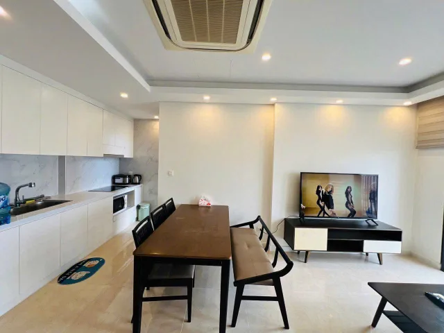 Bán gấp căn hộ 2 ngủ 2 vệ sinh giá tốt