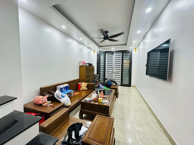 NHÀ ĐẸP TÔN ĐỨC THẮNG_GẦN PHỐ_NGÕ THOÁNG_42m2 x 5T, hơn 7 tỷ