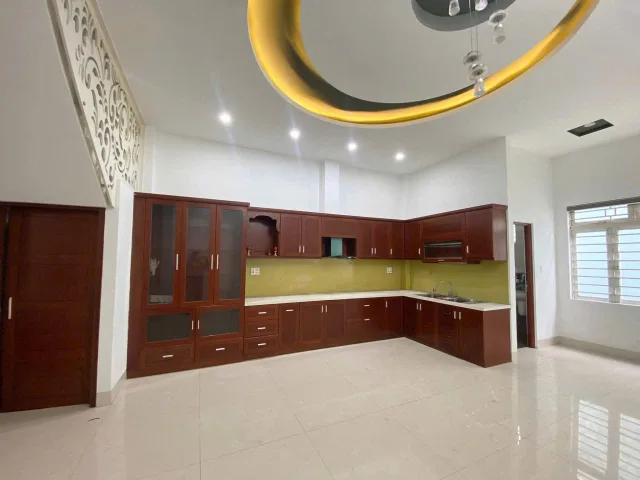 📌📌📌LÀM VIỆC TRỰC TIẾP GIÁ TỐT !!!cho thuê nhà 3 tầng mặt tiền mẹ thứ