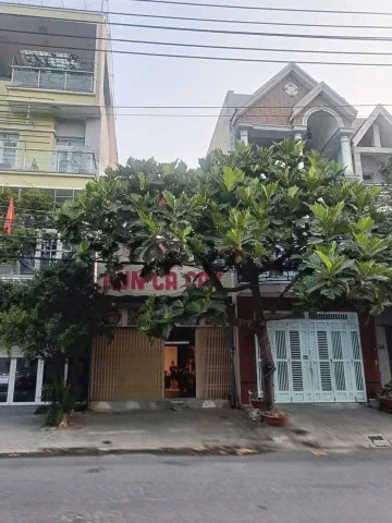 Bán Lô Đất tặng nhà Tạm đang có Thu nhập ổn định TTHC Dĩ An