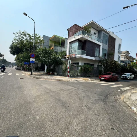CHỦ CẦN THANH KHOẢN NHANH LÔ ĐẤT TẶNG NHÀ SIÊU ĐẸP, TRỤC NGUYỄN THƯỢNG HIỀN ❌❌❌