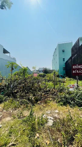 Mặt Tiền Phùng Hưng, Khu Sầm Uất, Gần Biển
