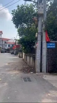 Chính chủ cần bán mảnh đất  sát Vin Olympic khoảng 300m