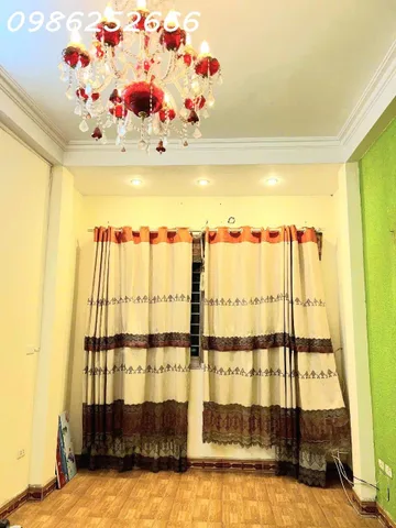 CHO THUÊ NHÀ ĐẸP MẶT TIỀN RỘNG GIÁ 13,5 TRIỆU/THÁNG