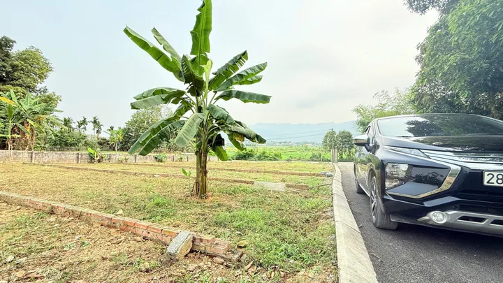 Bán đất Cư Yên Lương Sơn Hòa Bình hơn 100m² – Mặt đường liên xã, sát KCN Phú Sơn
