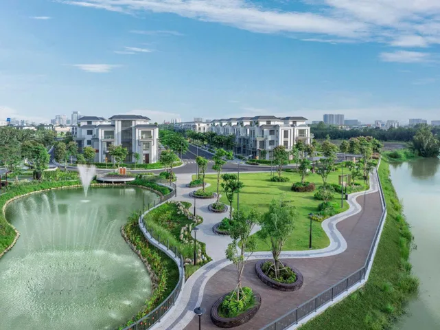 BDS HVL [NC] E5 GLADIA QUẬN 2 - A CỐ GẮNG MUA THÌ EM KO NGẠI BÁN