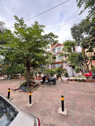 Bán nhà đất 112m2 tại Nguyễn Văn Cừ, Long Biên