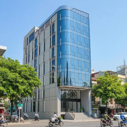 BÁN TÒA NHÀ MẶT ĐƯỜNG MINH KHAI. 280M2 - 11 TẦNG. THANG MÁY. LÔ GÓC.