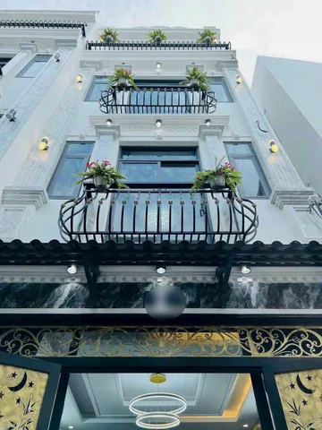 Căn duy nhất 55m2 giá 2 tỷ 650 triệu đường Hoàng Sa, phường 11, Quận Tân Bình, hẻm xe hơi 4m.