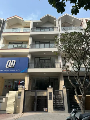 Nhà xe hơi ngang 5x20 Nguyễn Thị Tần 4 tầng Hiếm, gần chợ chỉ 11 tỷ 6