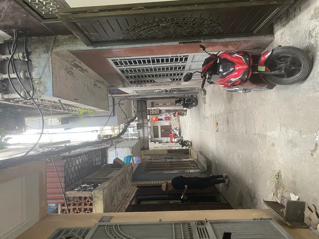 10.1 tỷ – Bán nhà Bạch Mai 50m² x 4 tầng, nhà dân xây chắc chắn, ngõ rộng, gần ô tô