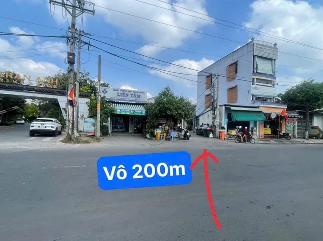 Bán 3 lô đất hẻm beton xe oto ở kp 6 thị trấn Bến Lức dt 110 - 117m2 full thổ giá 1,3 tỷ 1 lô