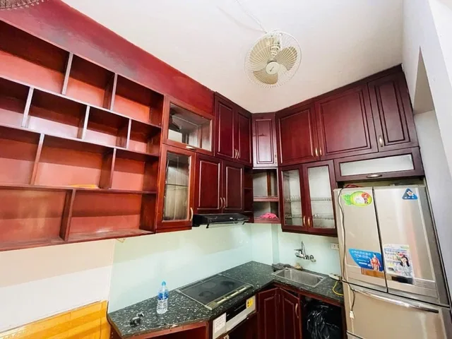 Kim mã, 5 tầng x 3 PN, ngõ thông thoáng, tiện ích bạt ngàn