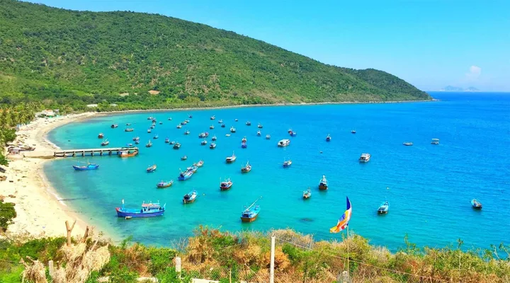 🔥 LÔ ĐẤT BIỂN – MỞ MẮT LÀ THẤY SÓNG, TỐI NGỦ NGHE BIỂN RU 🌊

Bạn đang tìm một nơi vừa ở sướng – vừa đầu tư có lời? Xin mời “ứng cử viên sáng giá” đây 👇

📍 Vị trí: khu vực Xã Vạn Long – trung tâm phát triển mạnh, tiềm năng tăng giá rõ rệt
📐 Diện tích