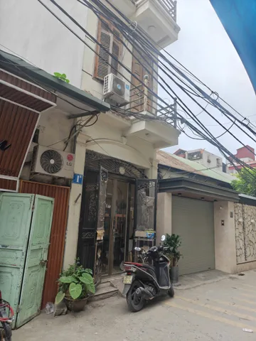 BÁN NHÀ TẠI 1B NGÕ 260 TÂN MAI, HOÀNG MAI, HÀ NỘI 27M2 SỔ ĐỎ CHỈ 7,65 TỶ. LH:0912183237.