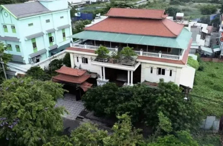 (Q.8 ) BIỆT THỰ GỖ NGUYÊN KHỐI – KHUÔN VIÊN 950M², NGANG 30M, SÁT QUẬN 6, GẦN VÕ VĂN KIỆT, SHR - 60 TỶ
