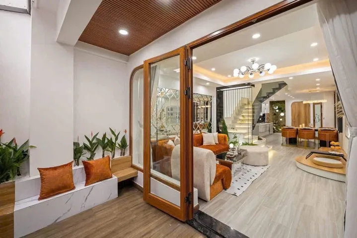 📌📌📌LÀM VIỆC TRỰC TIẾP GIÁ TỐT !!!Cho Thuê Homestay 3 Tầng kiệt Trưng Nữ Vương