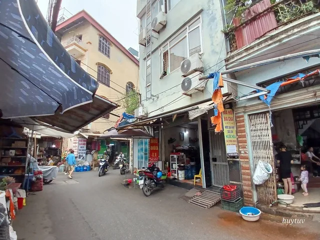 Bán Nhà Khúc Thừa Dụ. Cầu Giấy. 8 Tầng Thang Máy. Ô Tô. DT 78m2. MT 5m. Giá 24,7 Tỷ.