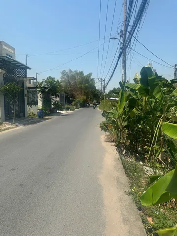 Cho thuê 6500m Đất đã san lấp đường Ngô Chí Quốc gần Chợ Nông Sản Thủ Đức
