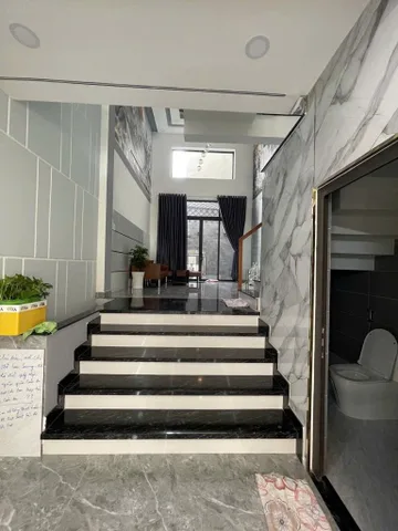 🏡 SIÊU PHẨM NHÀ MỚI 5 TẦNG – NGAY TỈNH LỘ 10 – Giá chỉ Hơn 8 Đồng.