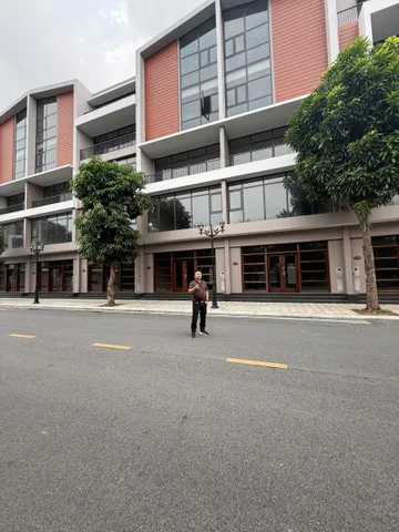 NHỈNH 20.x TỶ Hàng Gốc chủ đầu tư căn Biệt Thự Song lập Kinh Đô 150m² – Giá SIÊU RẺ - SỔ ĐỎ VĨNH VIỄN