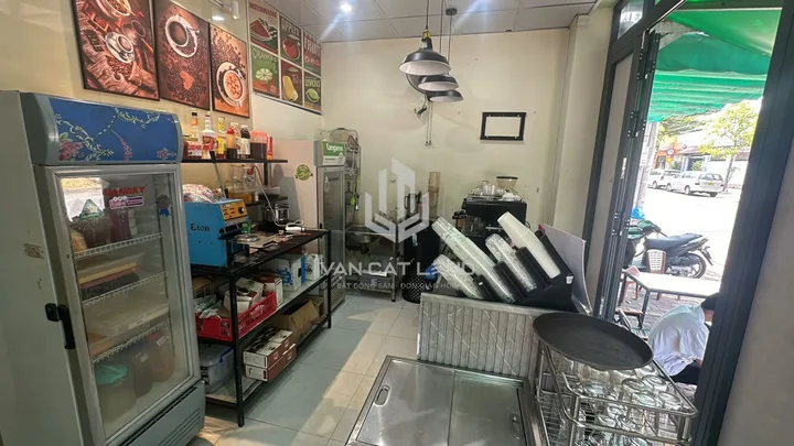 SANG QUÁN CAFE – TRÀ SỮA CĂN GÓC 2 MẶT TIỀN CÙ CHÍNH LAN, P.9
