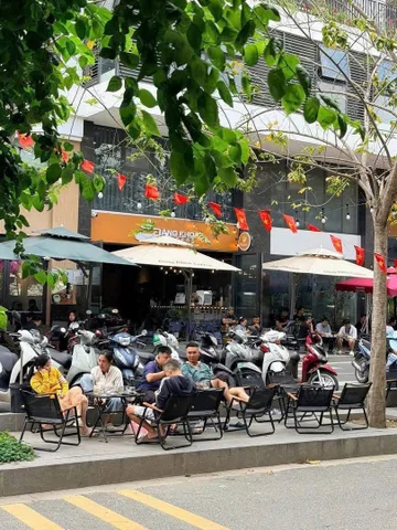 Sang nhượng quán cf mặt bằng rẻ đẹp